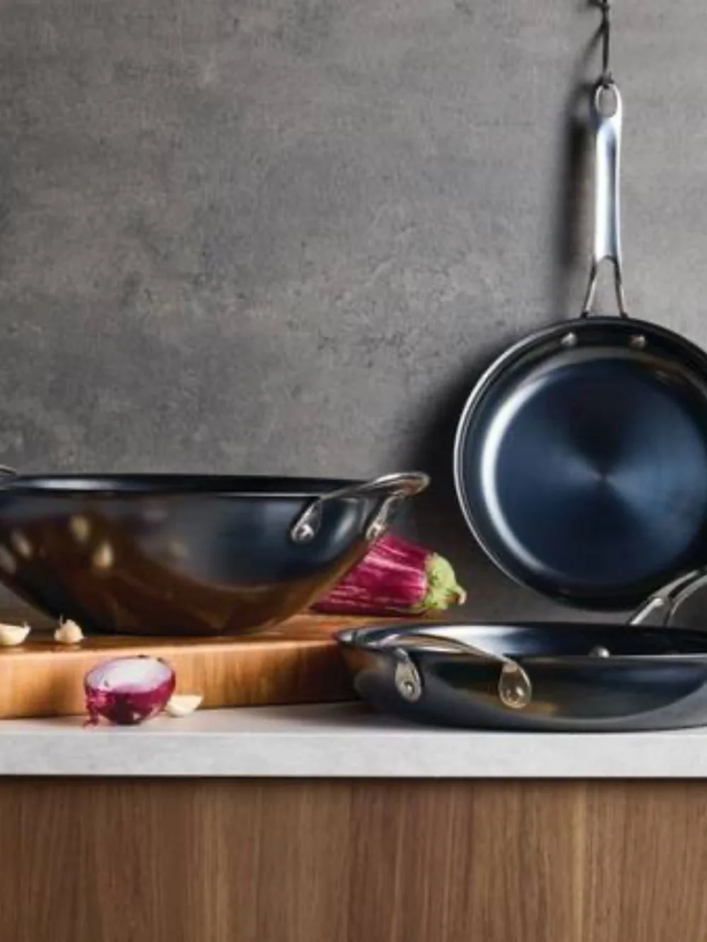 *New In Box* Anolon EverLast N₂ Carbon Steel 14” Wok